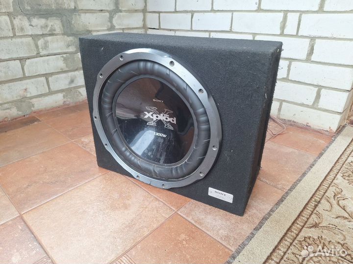 Сабвуфер 15 Sony Xplod 1300w