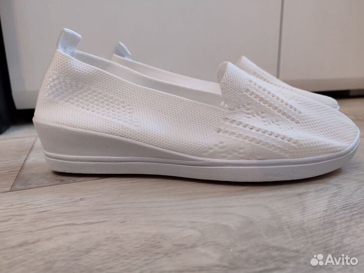 Босоножки женские 41 размер новые