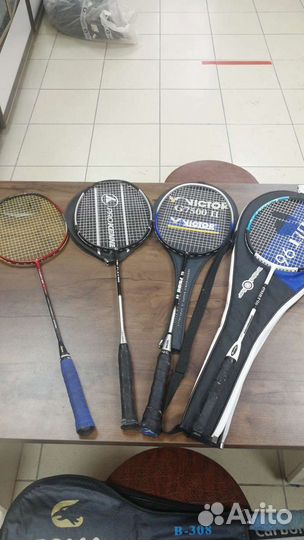 Перетяжка бадминтонных ракеток