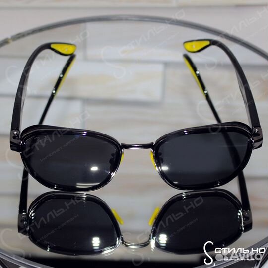 Солнцезащитные очки R.B.ferra yellow