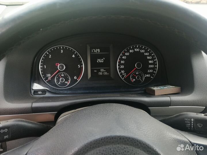 Volkswagen Touran 2.0 МТ, 2012, 198 130 км