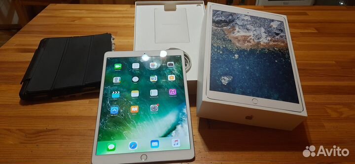 Apple iPad Pro 10.5 64gb wi-fi + cellular 2017