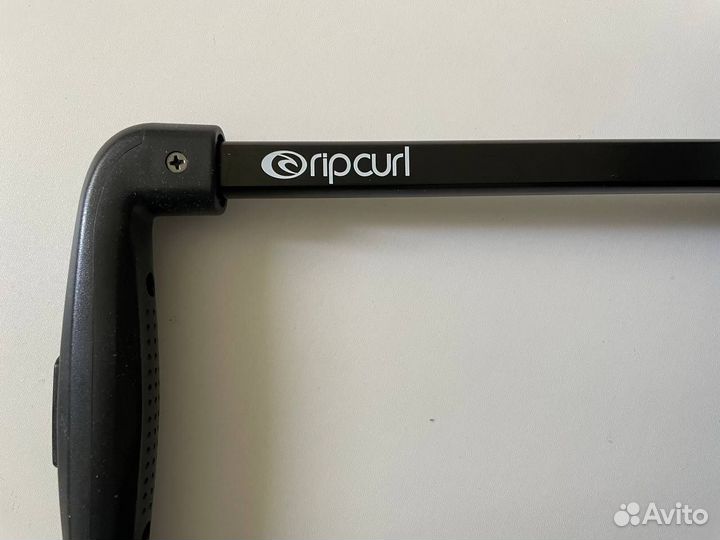 Чемодан на колесах RIP curl F-light