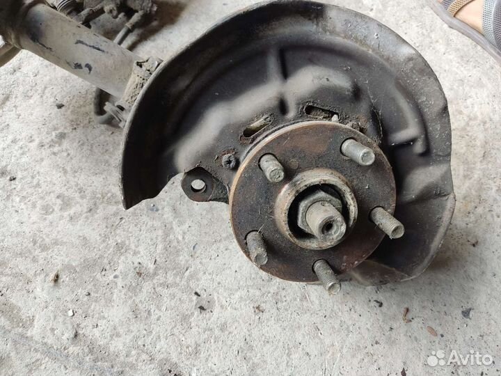 Ступица передняя тойота карина е