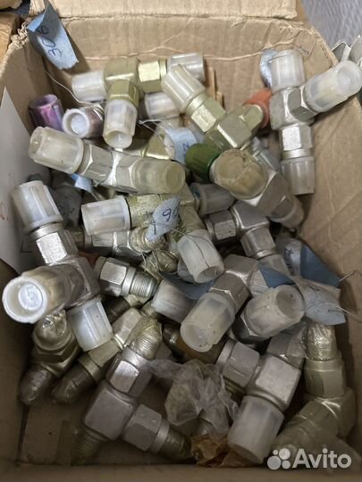 Продам тройнички