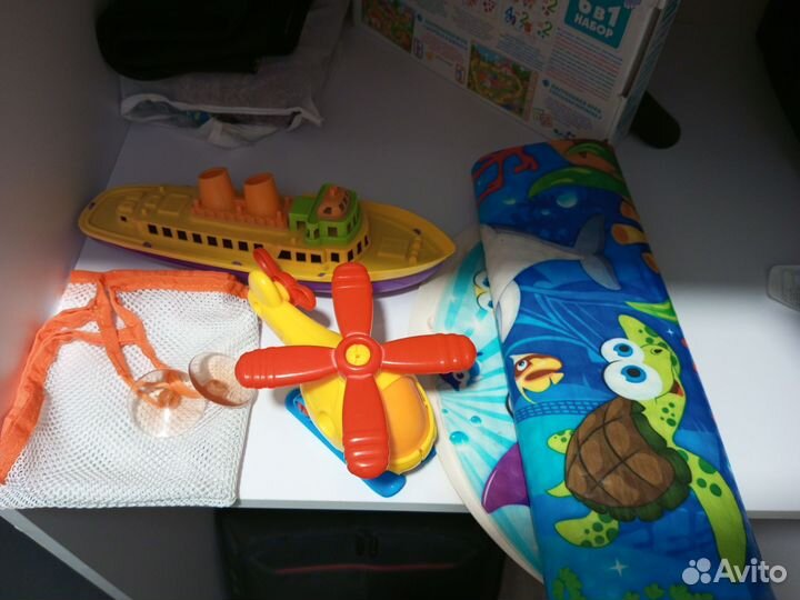 Коврик в ванну,сетка для игрушек