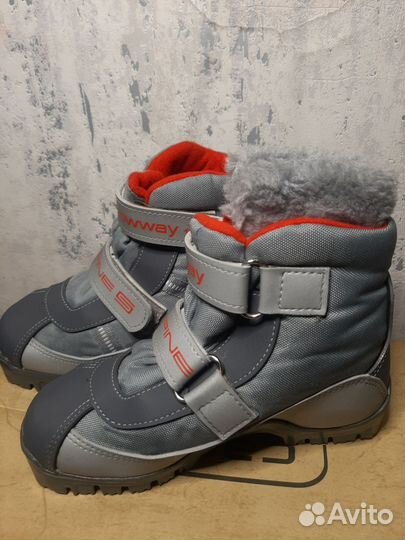 Лыжные ботинки 31-32