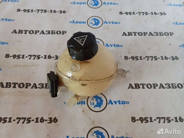 Бачок расширительный Peugeot 3008