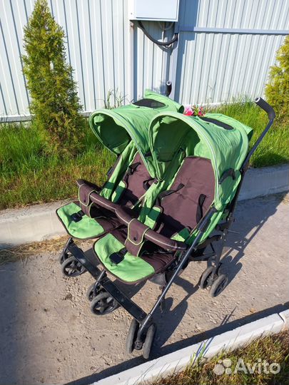 Коляска для двойни