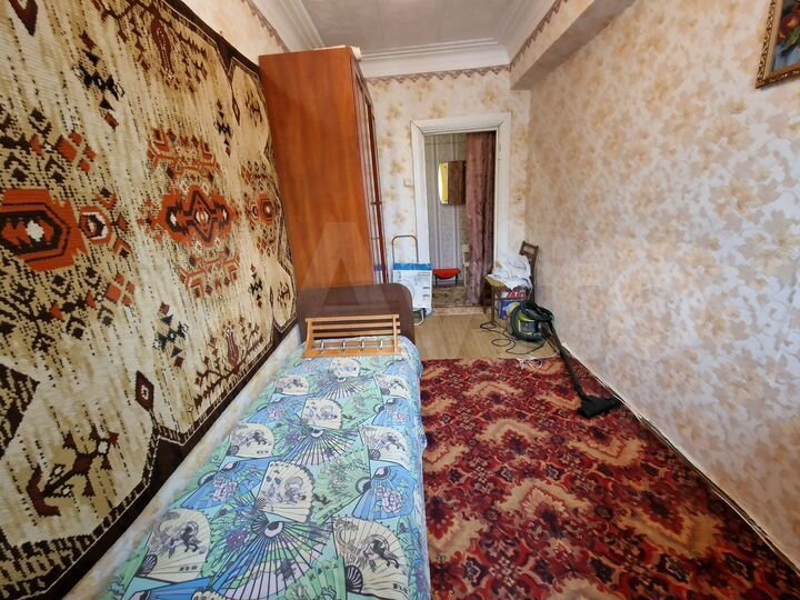 2-к. квартира, 37 м², 3/3 эт.