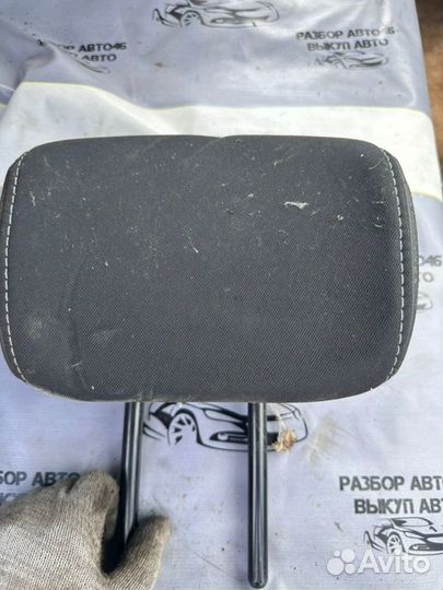 Подголовник сиденья задний Renault Fluence 1