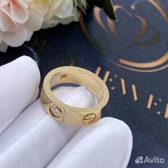 Кольцо Cartier Love, 3 бриллианта 0,22ct