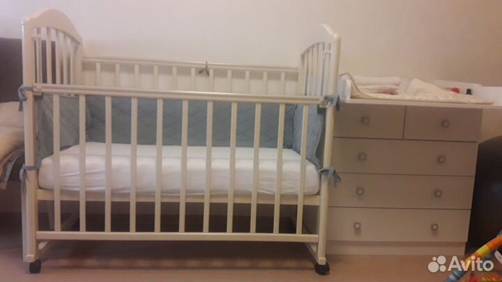 Детская кроватка, не пользованная