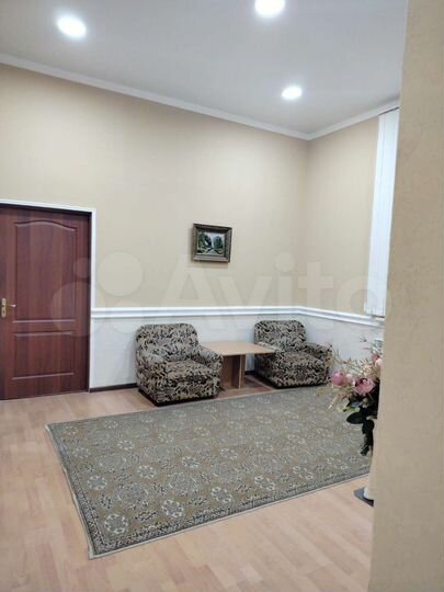 1-к. квартира, 60 м², 2/2 эт.