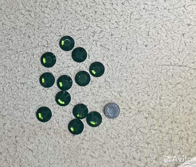 Стразы swarovski клеевые 20ss, 14 граней (2058)