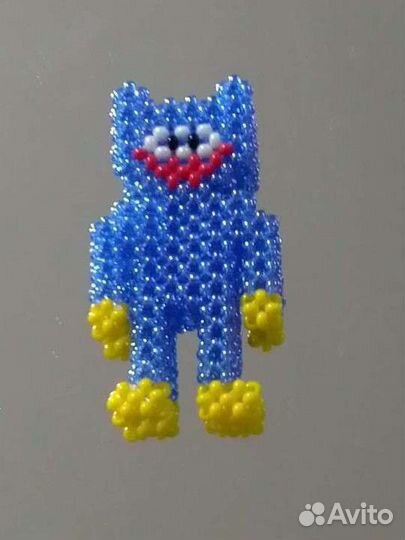 Фигурка из бисера 