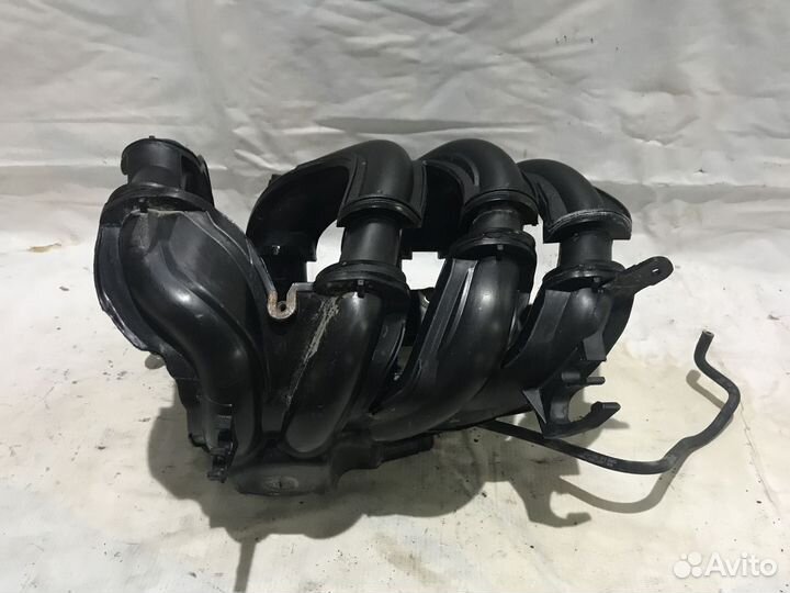 Коллектор впускной Ford Fusion