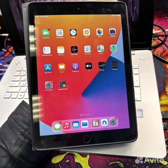 Планшет iPad 6 2018 A1893