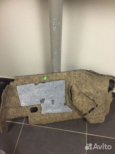 Панель багажного отсека