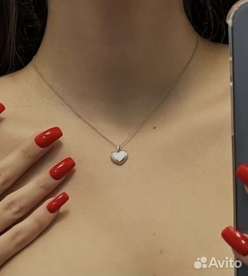 Подвеска из белого золота с бриллиантами Bendes