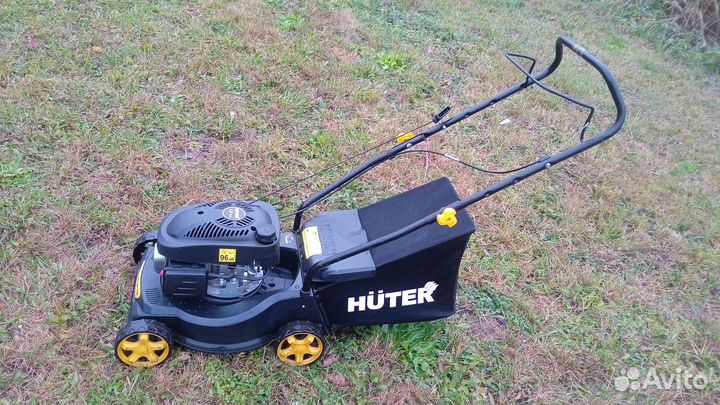 Газонокосилка бензиновая GLM-420LT