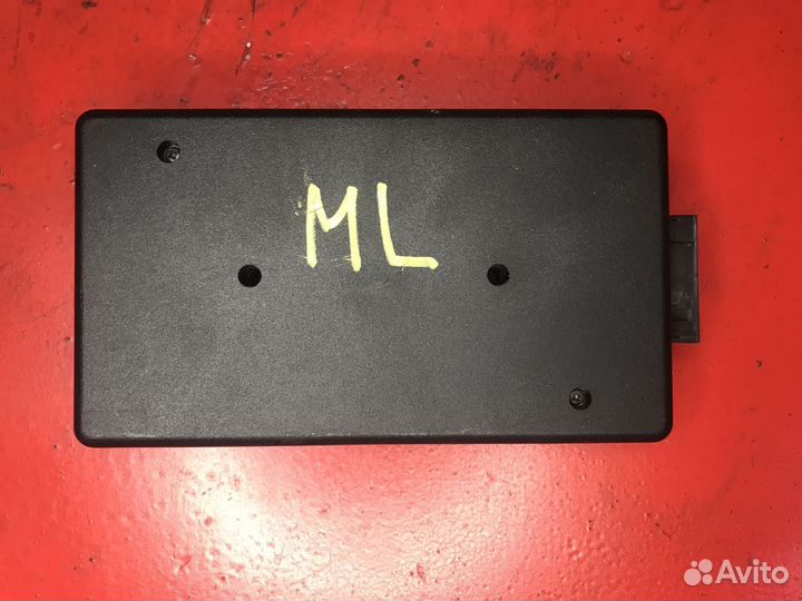 Блок управления iPod-interface Mercedes W164