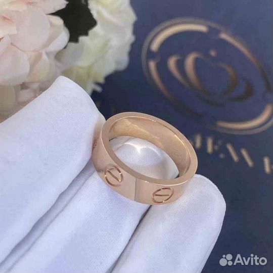 Кольцо Cartier Love из розового золота