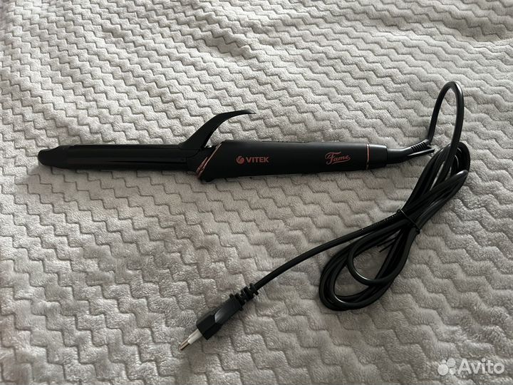 Щипцы для завивки волос новые