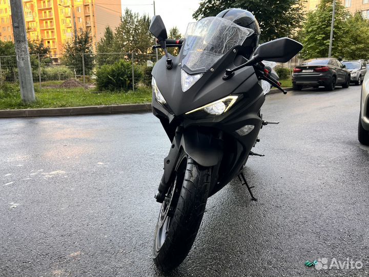 Электромотоцикл Yamaha R3