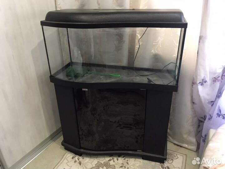 Аквариум с тумбой