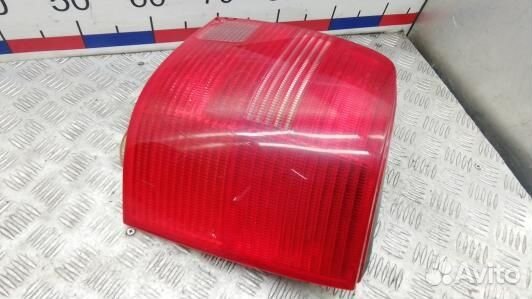 Фонарь задний правый volkswagen passat B5 (2ST15MY