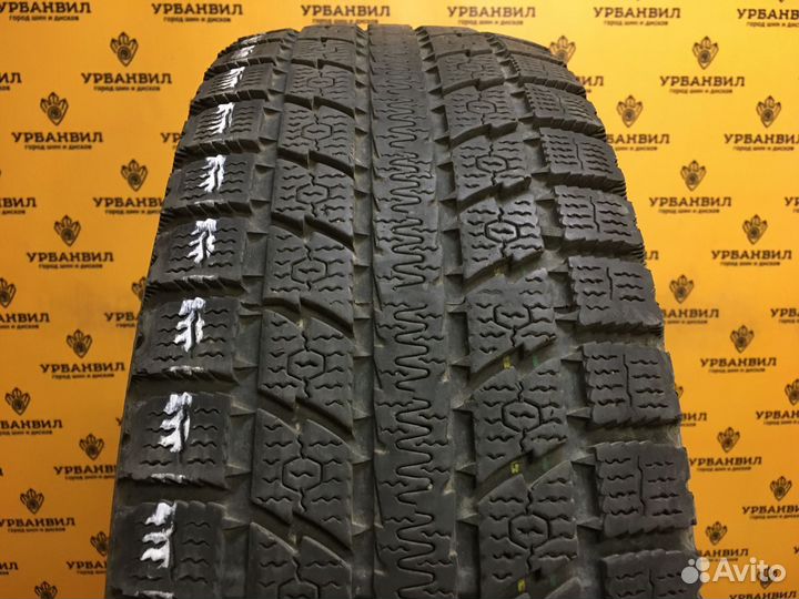 Toyo Observe GSi-5 225/70 R16
