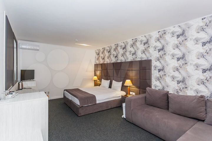 2-к. квартира, 43 м², 1/1 эт.