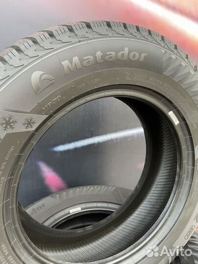 Matador MP 30 Sibir Ice 2 SUV 215/65 R16 102T