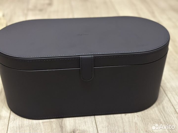 Стайлер dyson airwrap complete с 8 насадками