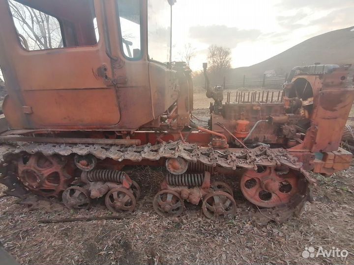 Трактор ВгТЗ ДТ-75, 2003