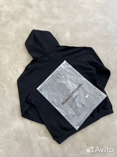 Худи Maison Margiela mm6