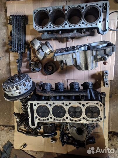 Часть мотоцикла Kawasaki GPZ 1000 zx 1000 ZZR 600