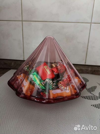 Конфетница 