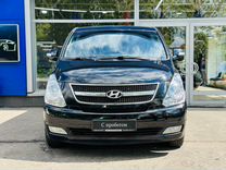 Hyundai Grand Starex 2.5 AT, 2009, 181 473 км, с пробегом, цена 950 000 руб.