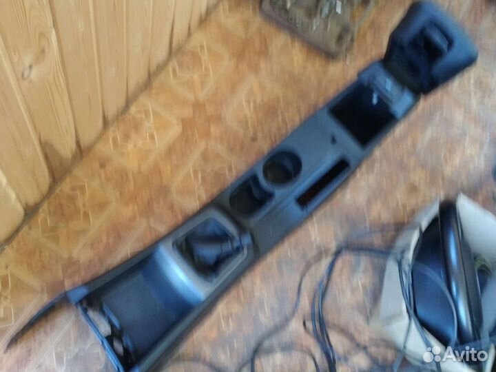 Подлокотник kia ceed