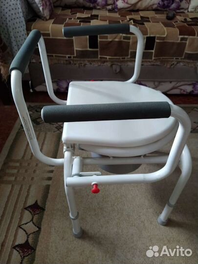 Стул для инвалидов