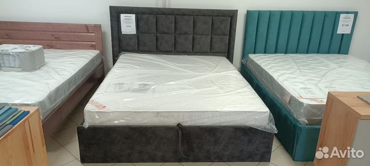 Кровать двухспальная