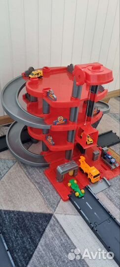 Трек с машинками