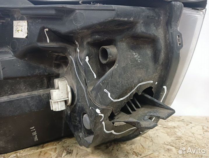 Фара передняя левая Ssangyong Actyon Sports 2