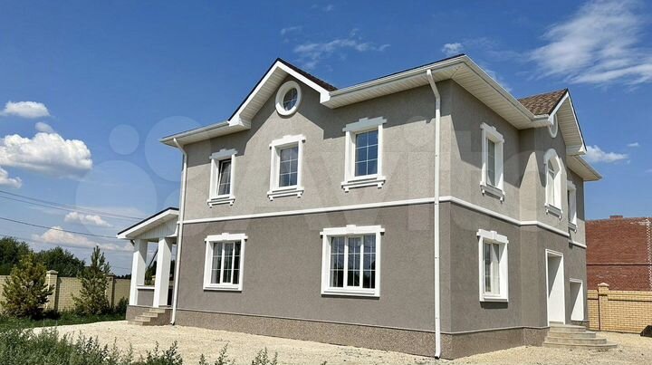 Коттедж 280 м² на участке 12 сот.