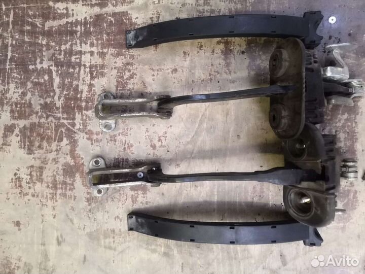 Ограничитель задней двери для Пежо Боксер 3