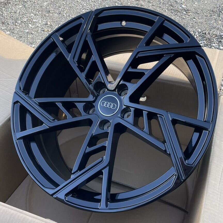 Литые диски Audi 9×R20 5×112