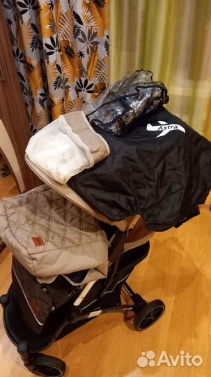 Прогулочная коляска carrello astra