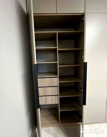 Шкаф распашной на заказ с монтажом